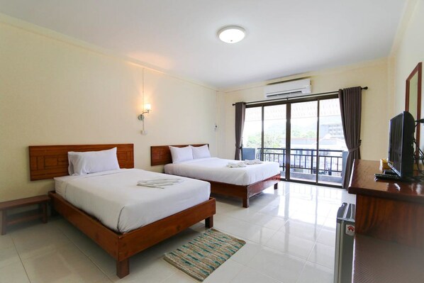 Standard Triple Room | In-room safe, rollaway beds, free WiFi - Memory Place (Krabi)