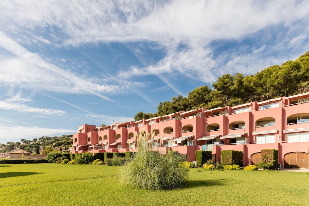 Residence Maeva Les Jardins de la Côte d'Azur image