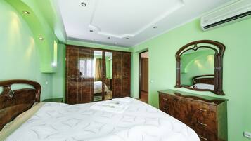 Economy Suite | Soundproofing, free WiFi, bed sheets