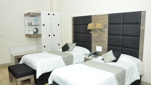 Executive Room (Non AC) | Blackout drapes, soundproofing, rollaway beds (surcharge), WiFi (free) - Hotel Alpine Continental (Shillong)