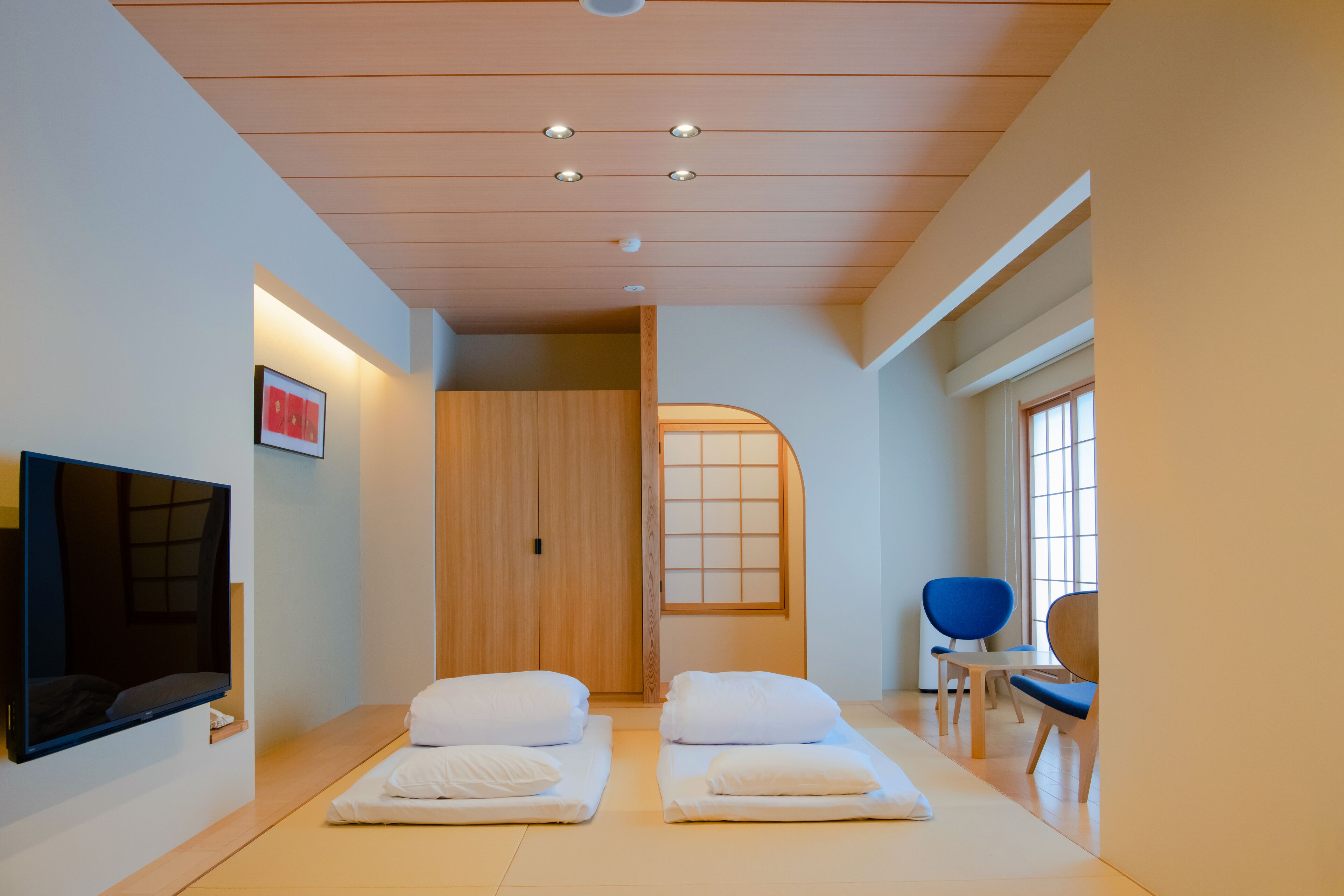 In-room safe, soundproofing, free WiFi