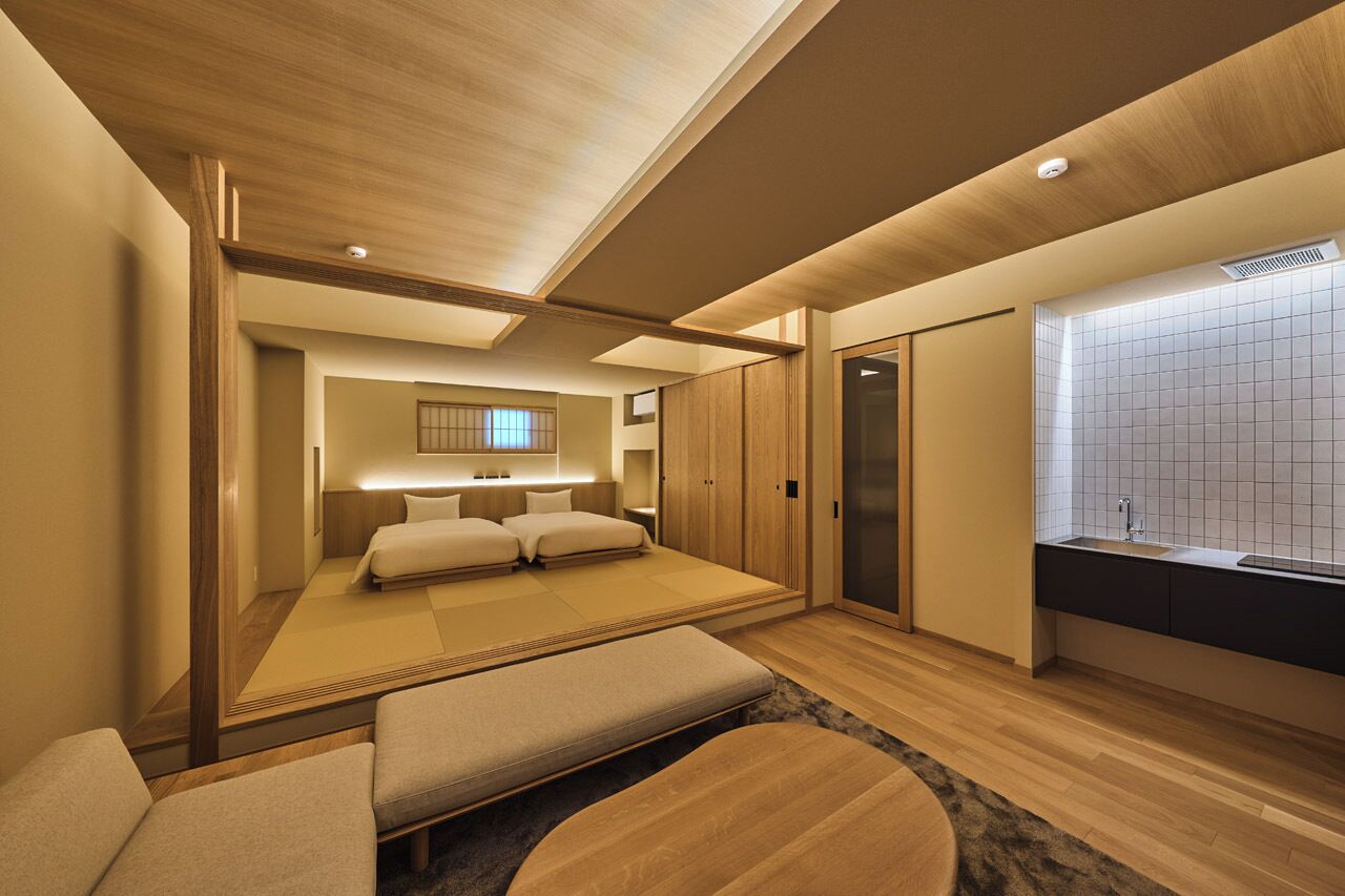 Family Suite | In-room safe, soundproofing, free WiFi, bed sheets