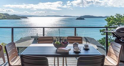 Shorelines 27 Hamilton Island 2 Bedroom Ocean View Near Marina With Golf Buggy