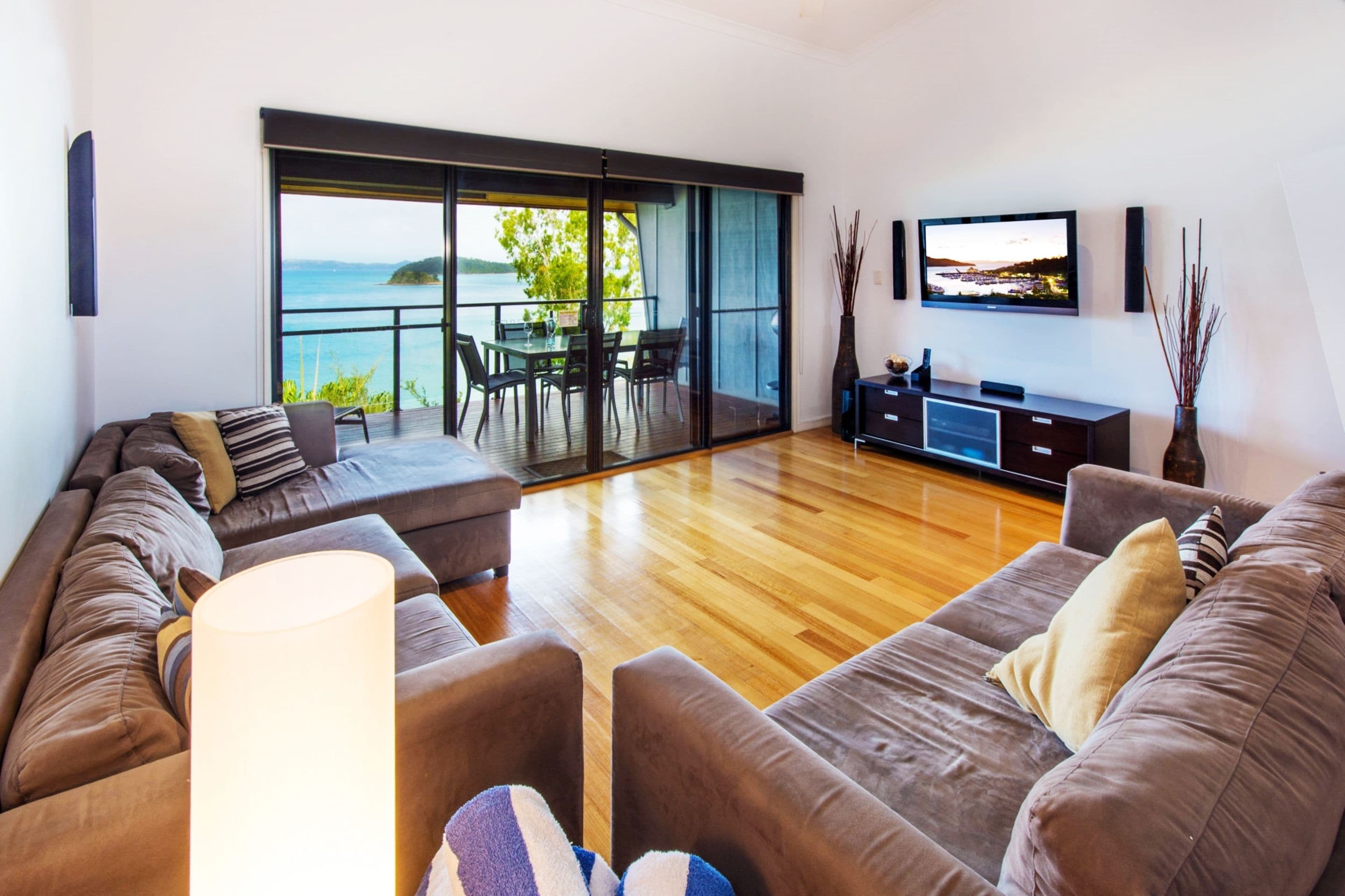 Apartment, 2 Bedrooms | Living area | LED TV, DVD player, ping pong