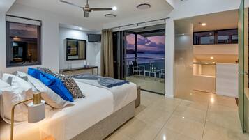 Vila, 3 kamar tidur (1K,1Q,2S, 2AirBed or 1K,2Q, 2AirBed) | 3 kamar tidur, setrika/meja setrika, Wi-Fi gratis, dan seprai linen