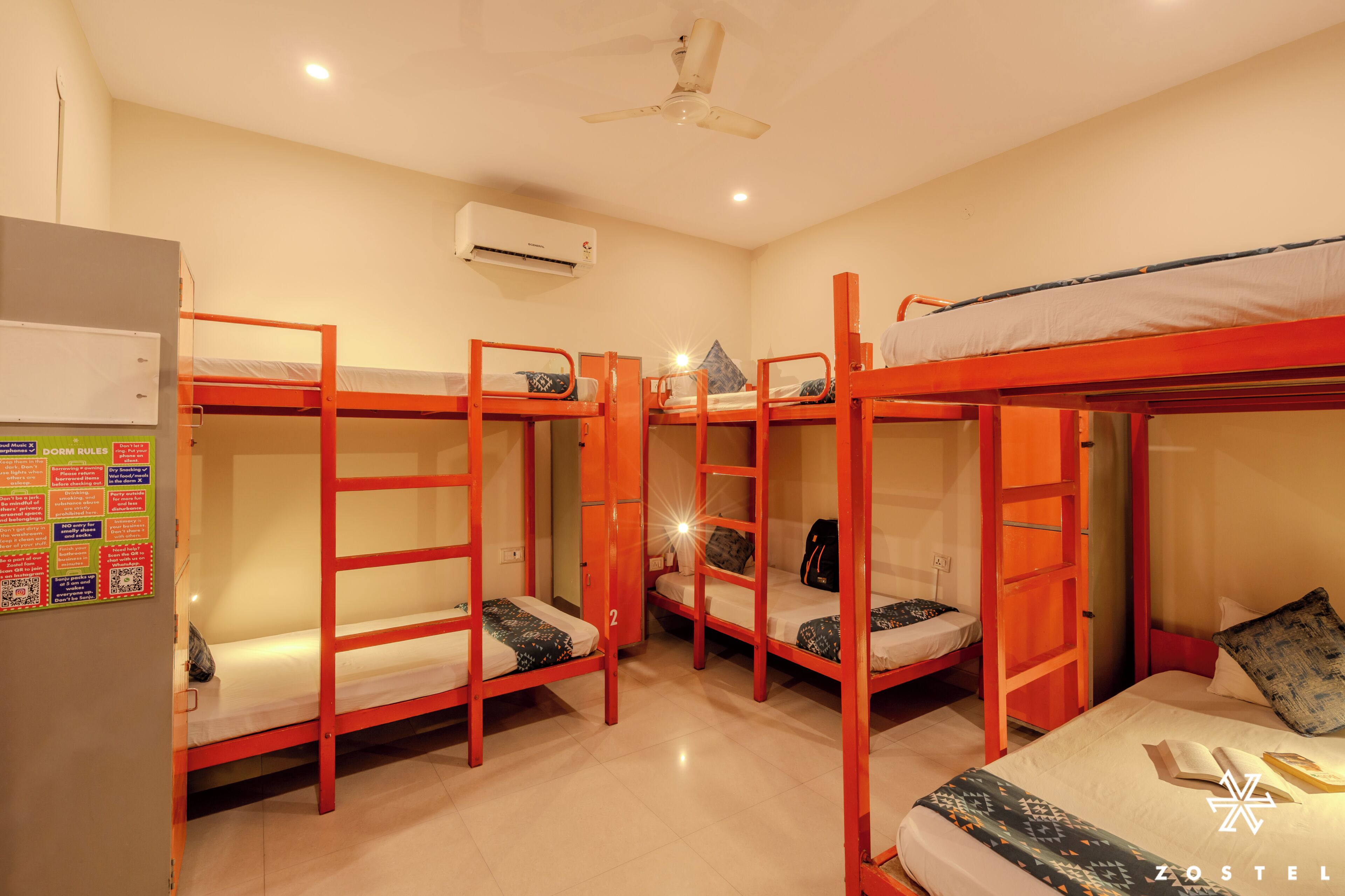 6 Bed Mixed Dorm | Caja fuerte, sistema de insonorización, tabla de planchar con plancha