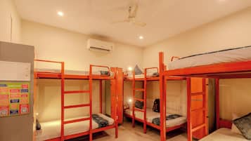 6 Bed Mixed Dorm