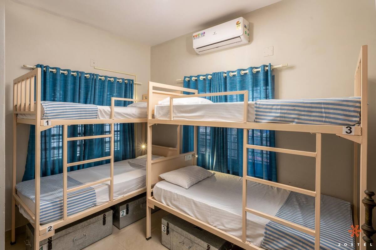 Shared Dormitory, Mixed Dorm (4 Beds - Shared Washroom) | Wi-fi percuma, cadar katil