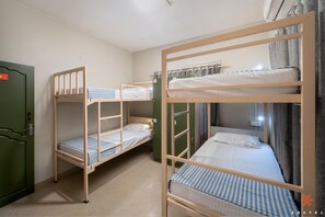 4 Bed Mixed Dorm