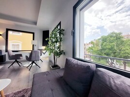 Suite estudio Premium | Vistas a la calle