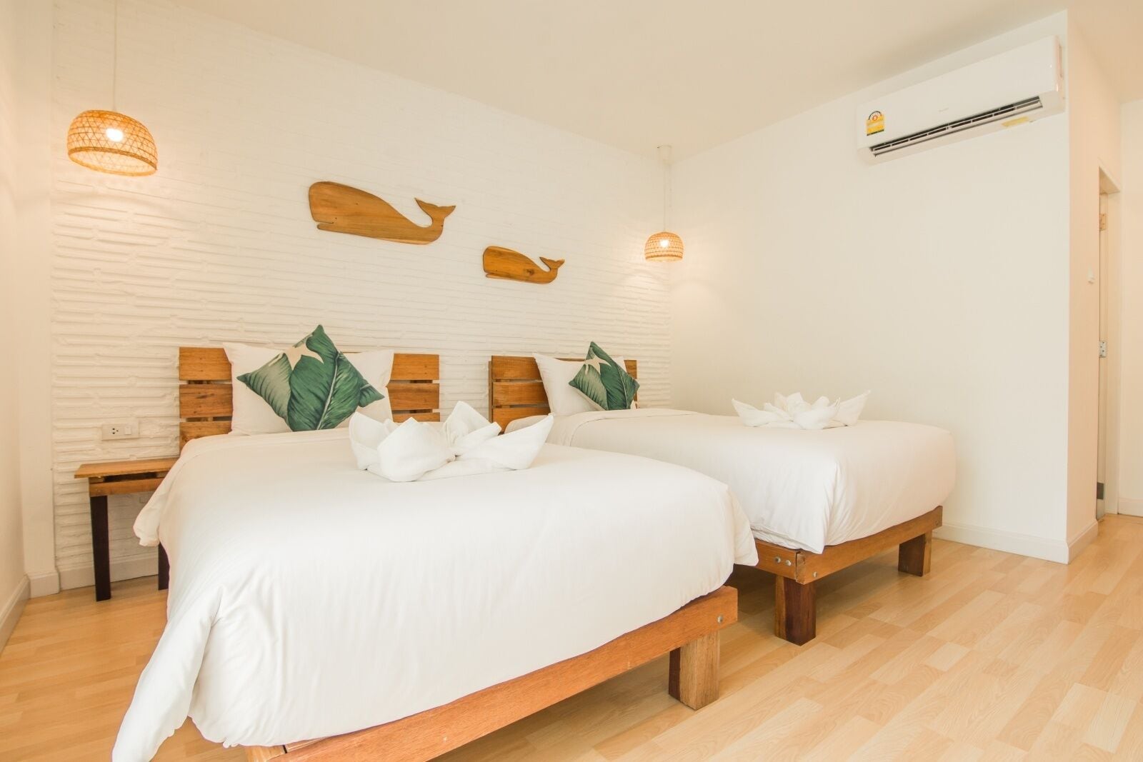 deluxe twin room | in-room safe, iron/ironing board, free wifi