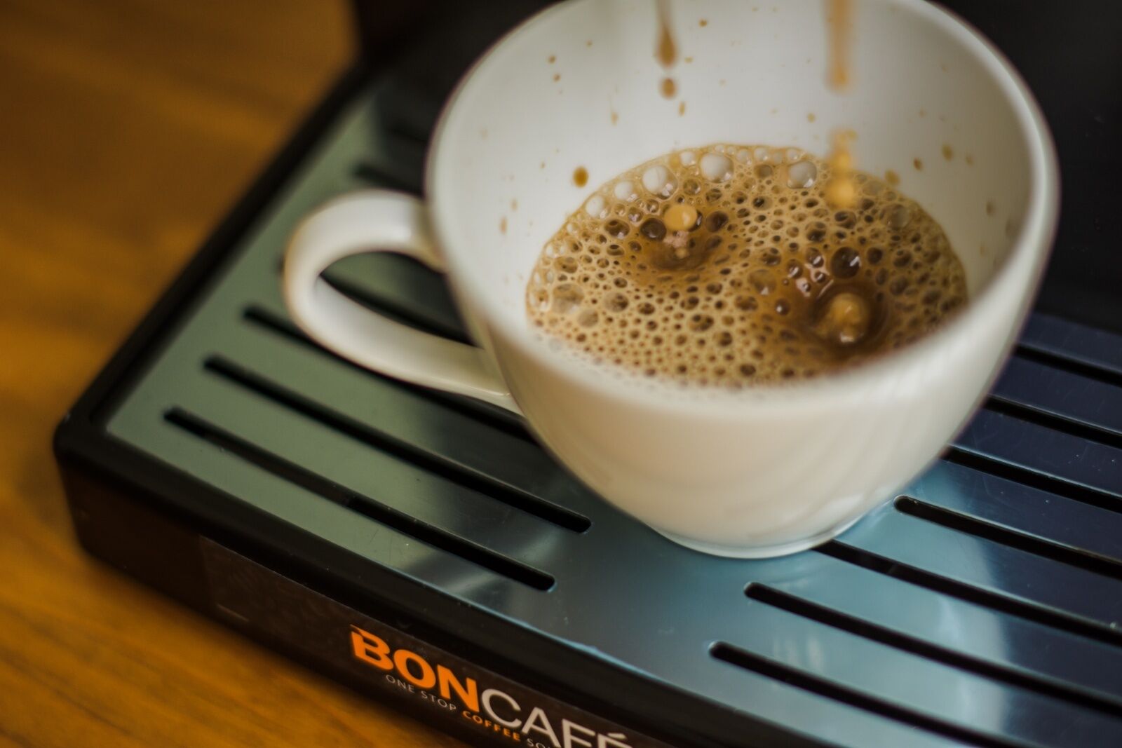 daily buffet breakfast (thb 200 per person)