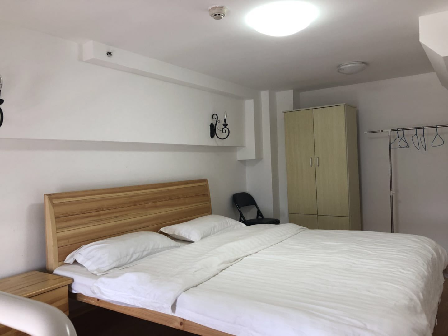 Desk, blackout curtains, free WiFi