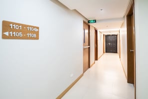 Lobby - OYO 196 Destiny Hotel (Makati)