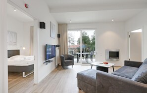 Fernseher, Kamin