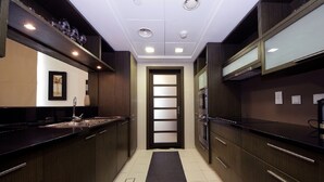 Unclassified image, 3 of 44, button - New Arabian Holiday Homes - Loft Central (Dubai)