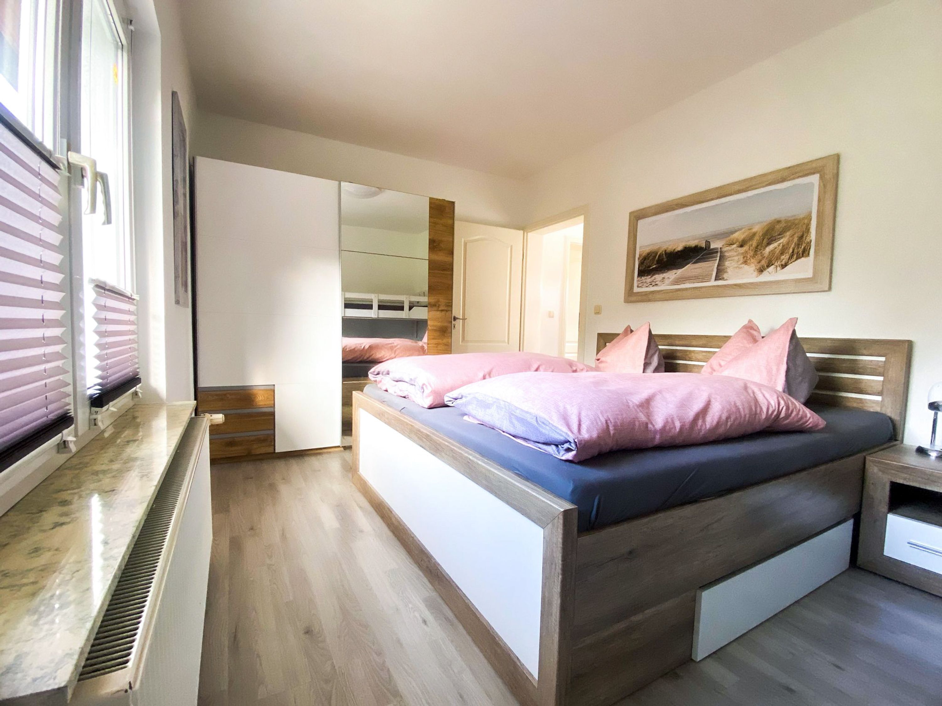 2 Schlafzimmer, Reisekinderbett, WLAN, Bettwäsche