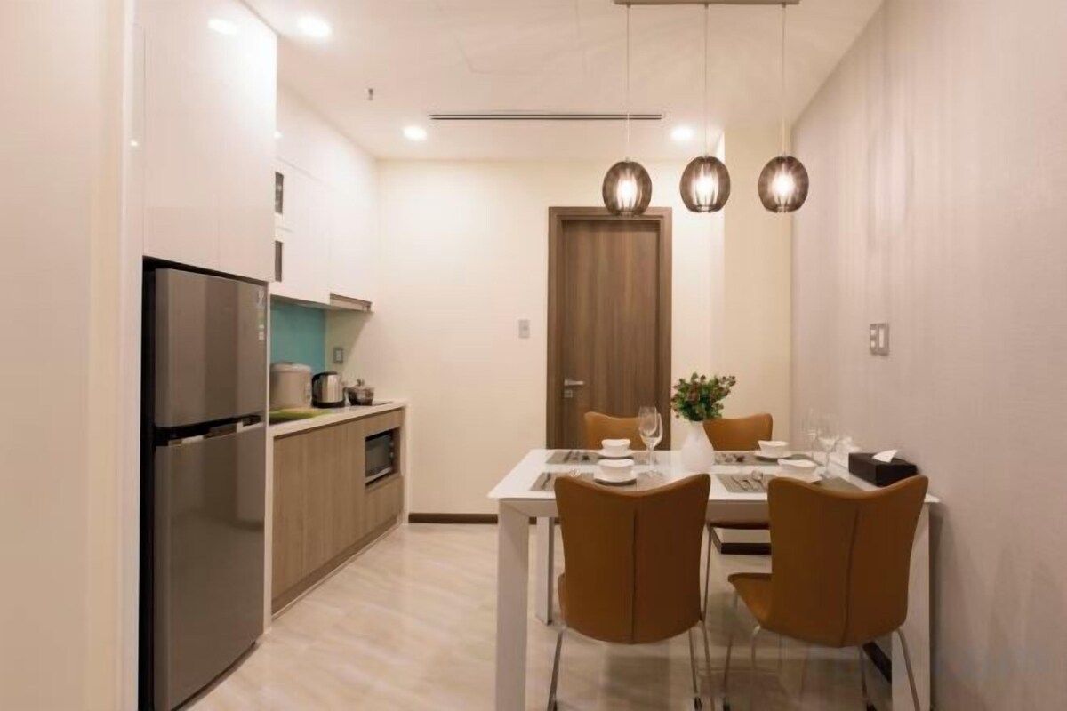 Cocina privada | Cafetera o tetera, frigorífico grande, microondas y placa de cocina