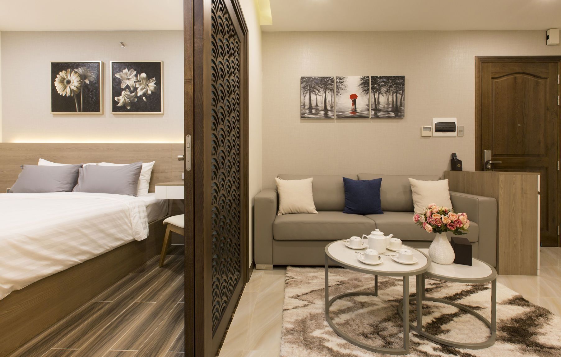In-room safe, desk, soundproofing, iron/ironing board