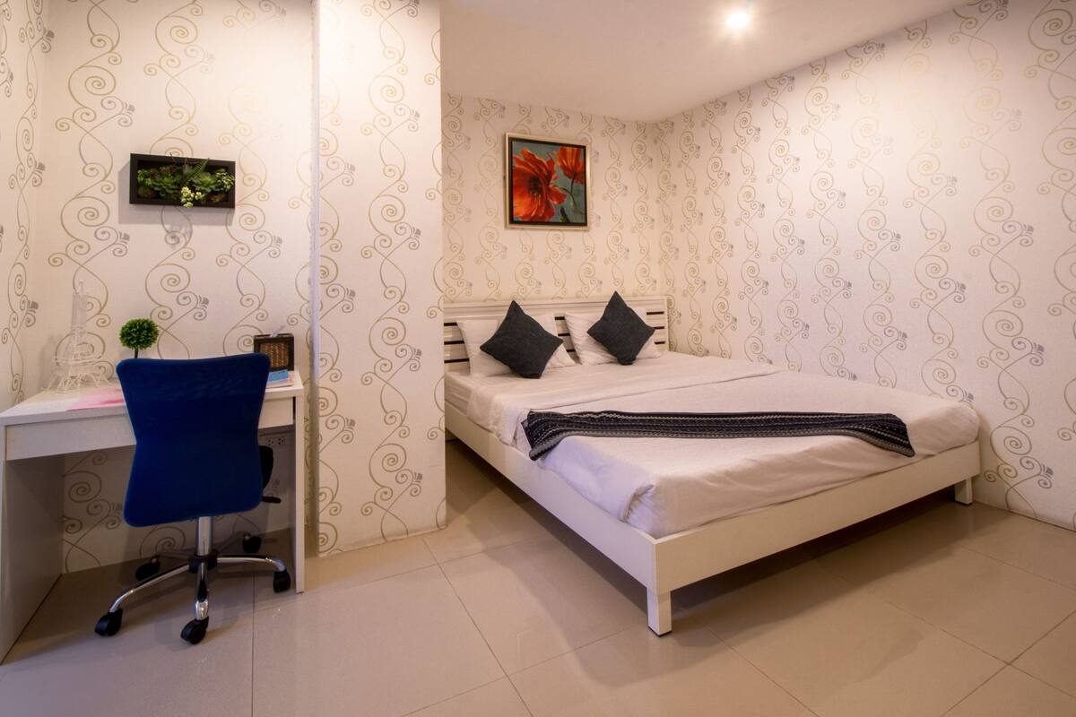 高級雙人房 | 免費 Wi-Fi