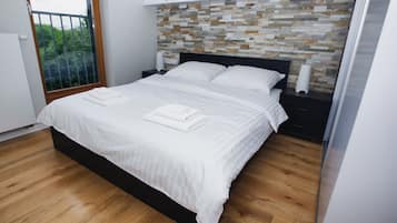 Departamento Deluxe, 2 habitaciones | 2 habitaciones, minibar, insonorización y tabla de planchar con plancha