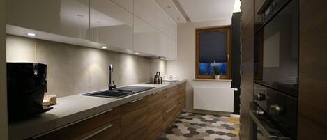 华丽公寓, 2 间卧室 | 私人简易厨房 | 冰箱、微波炉、炉灶、茶具/咖啡用具