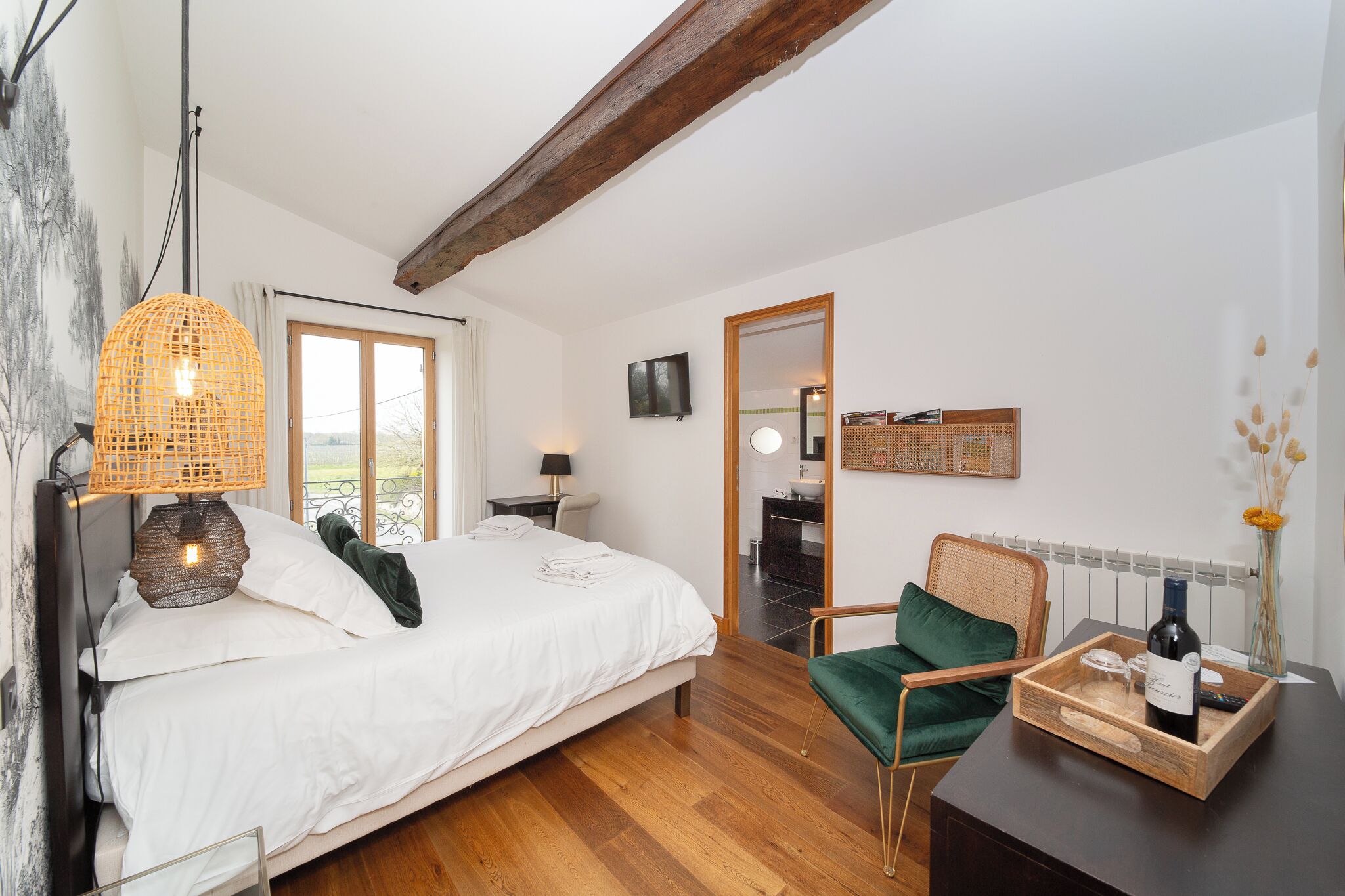 Habitación doble Confort | 1 habitación, ropa de cama de alta calidad y decoración personalizada 