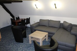 Apartment, Non Smoking | Living area