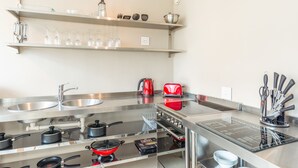 Private kitchen - Senator Park Suite 7 (Cape Town)