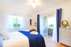 Villa, 4 Schlafzimmer, eigener Pool | 4 Schlafzimmer, Zimmersafe, Bügeleisen/Bügelbrett, Babybetten