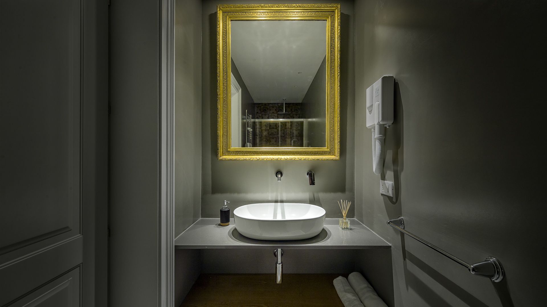 Photo - Suite del Ponte Normanno