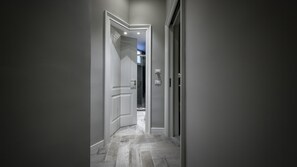 Deluxe Double Room | Bathroom | Free toiletries, hair dryer, bathrobes, bidet - Suite del Ponte Normanno (Palermo)