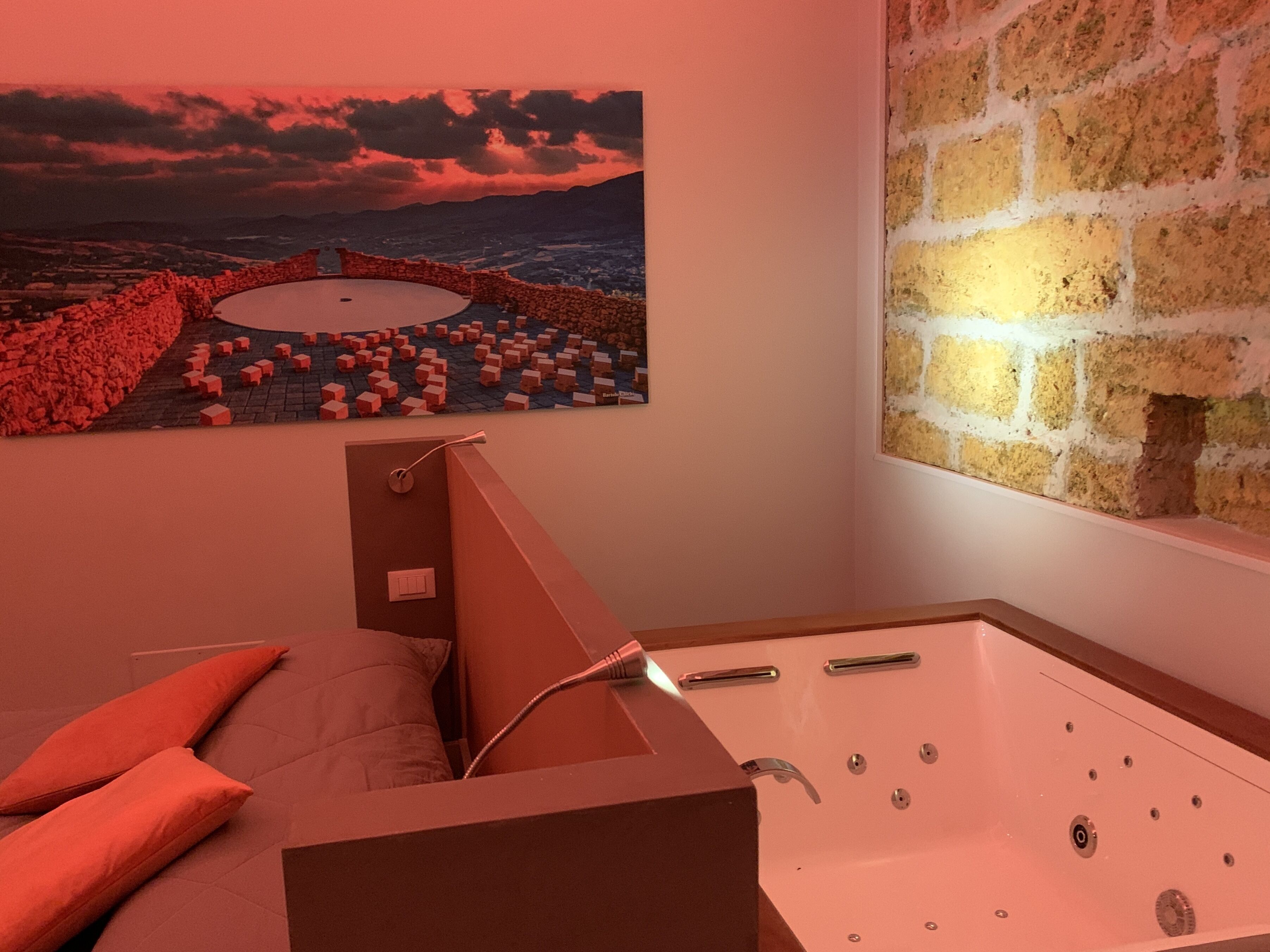 Photo - Suite del Ponte Normanno