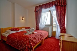 Bureau, Wi-Fi gratuit, draps fournis