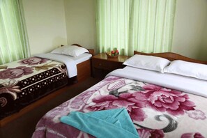 Quarto casal luxo | Wi-Fi de cortesia