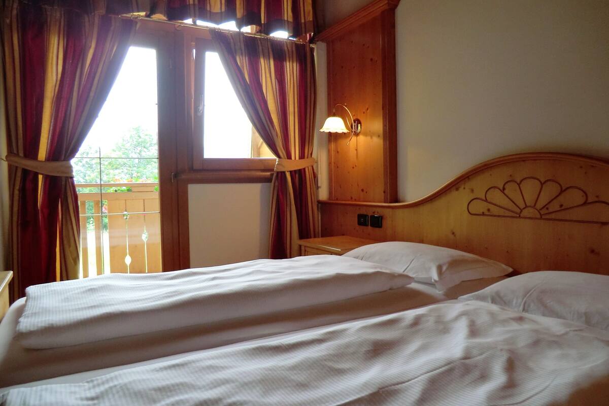 Iron/ironing board, free cots/infant beds, free WiFi, bed sheets