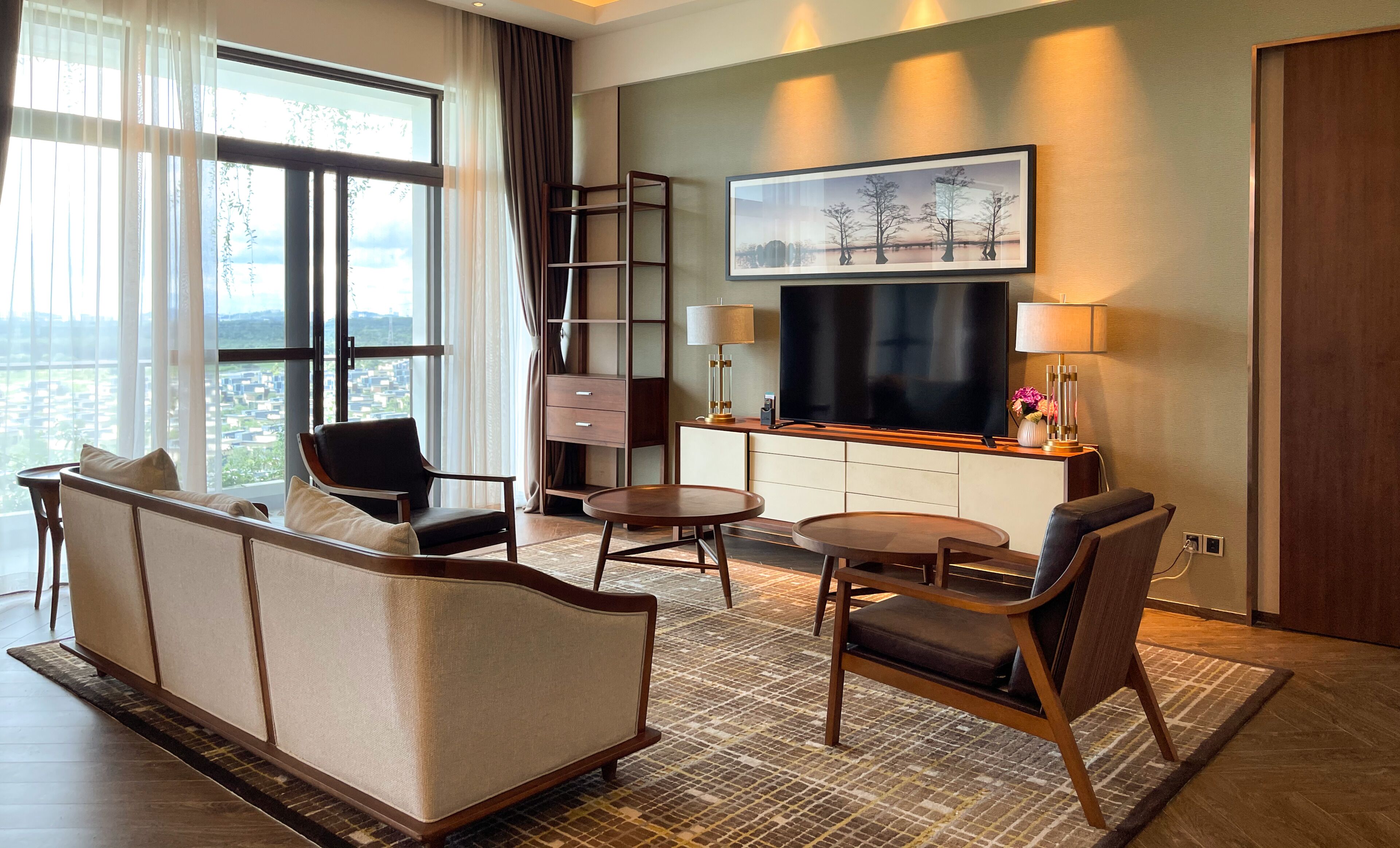 villa view family suite room | living area | 42-inch flat-screen tv with cable channels, tv