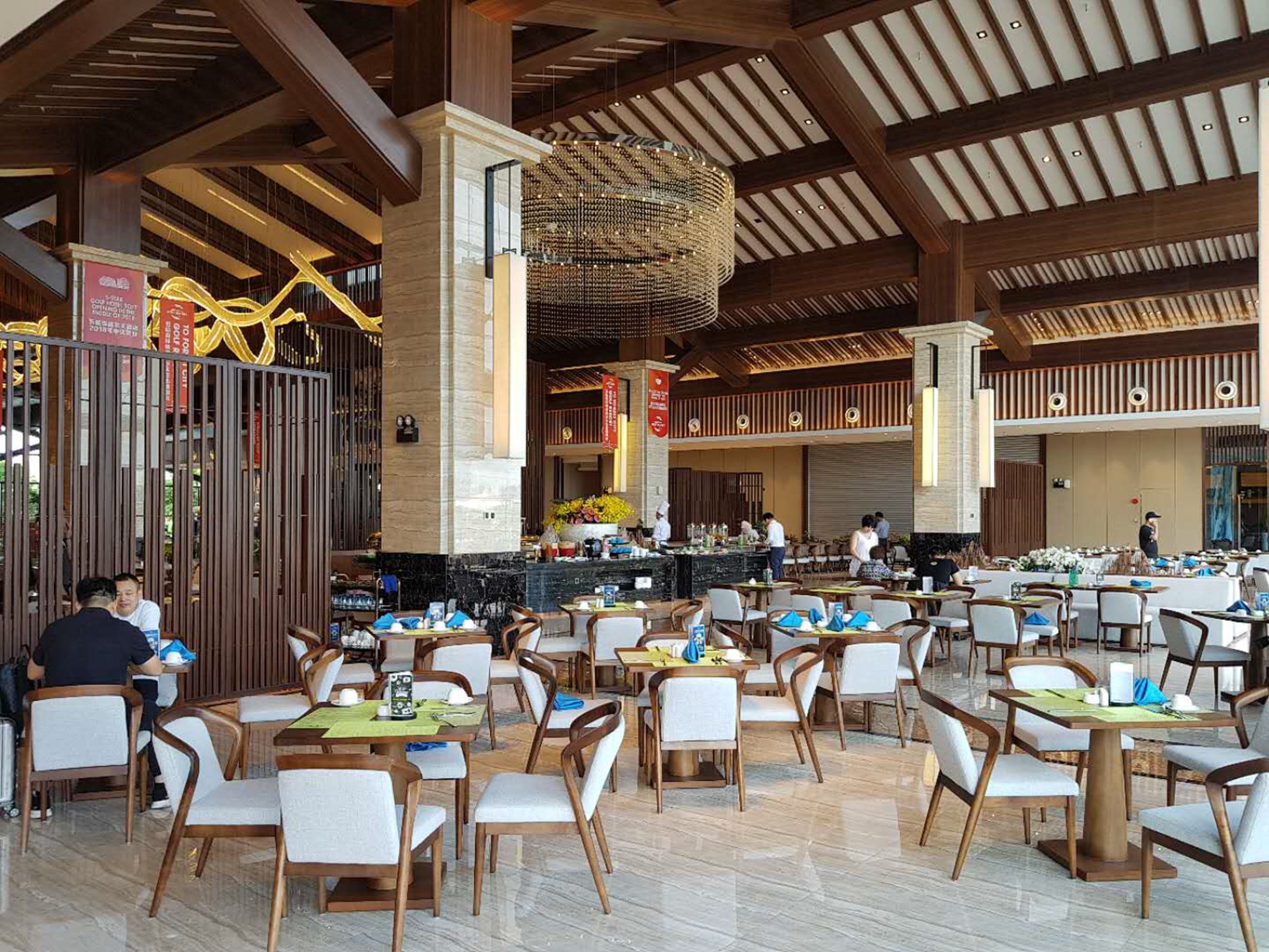 breakfast, lunch served; local and international cuisine, pool views