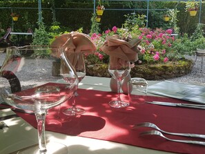 Exterior - Le Ranch des Lacs, Hôtel Restaurant à Augne (Augne)