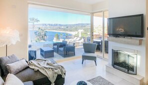 Living room - Villa Oasis (Kissonerga)