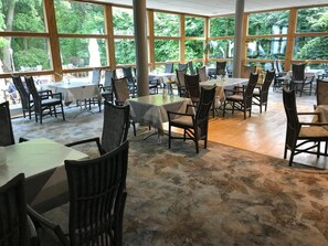 Local cuisine - Hotel Aquarius (Braunschweig)