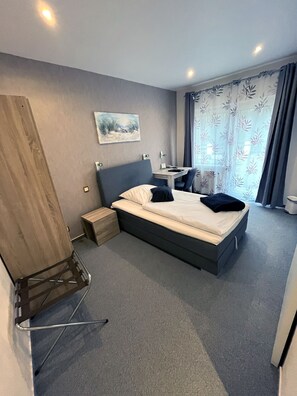 Single Room - Hotel Aquarius (Braunschweig)