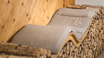 Sauna, steam room, Turkish bath, massages