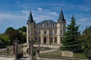Exterior - Chateau Pontet d'Eyrans & Spa (Eyrans)
