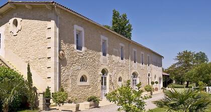 Hôtel la Tour Perrier