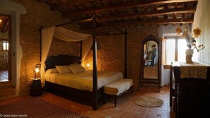 House, 5 Bedrooms, Private Pool | 5 bedrooms, blackout drapes, iron/ironing board, free cribs/infant beds - Mas Llagostera (La Bisbal del Penedes)