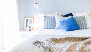 Villa, Sea View | 4 bedrooms, in-room safe, iron/ironing board, cots/infant beds - Villa Jaimi (Pegeia)