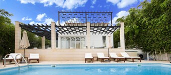 Villa Ariana