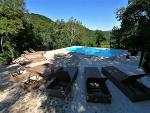 Sun-loungers - Traditional Stone House (Buzet)