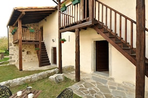 Stone House 4 | Terrace/patio - Traditional Stone House (Buzet)
